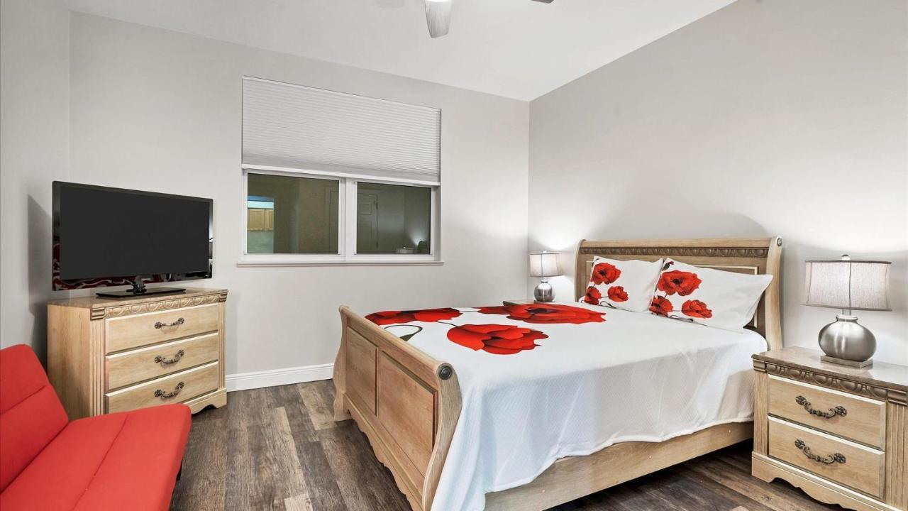 3321 Sunset Key Unit 102 Villa Burnt Store Marina Eksteriør bilde